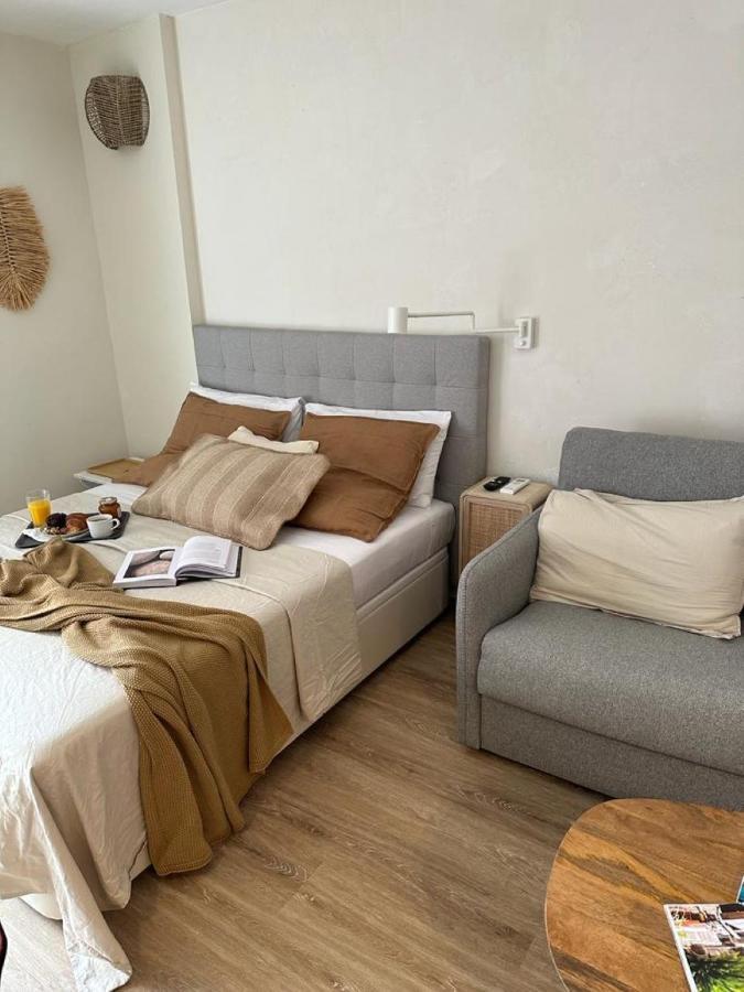 Minerva Estudio Suite White Jasmine, Beach And Pool 贝纳尔马德纳 外观 照片