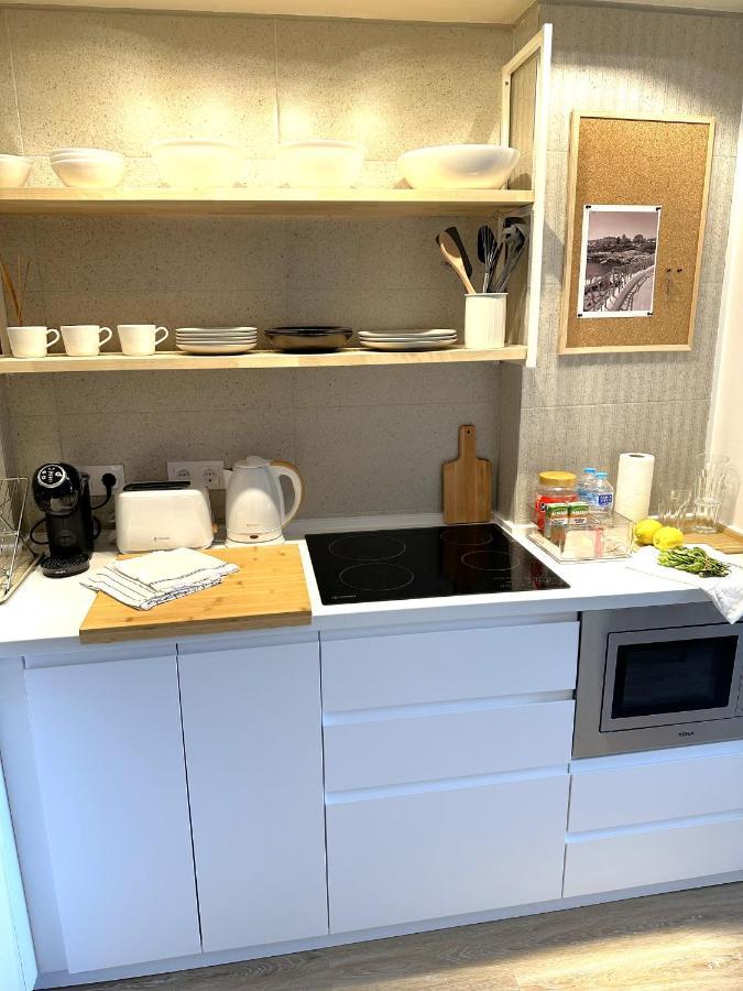 Minerva Estudio Suite White Jasmine, Beach And Pool 贝纳尔马德纳 外观 照片