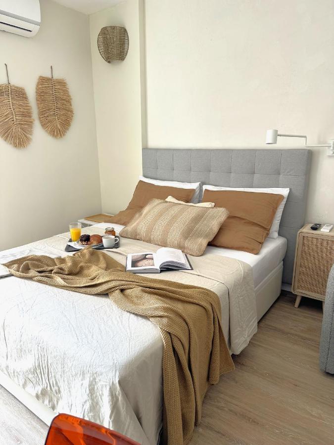 Minerva Estudio Suite White Jasmine, Beach And Pool 贝纳尔马德纳 外观 照片