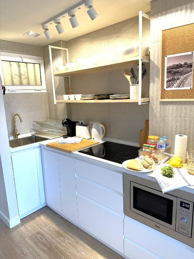 Minerva Estudio Suite White Jasmine, Beach And Pool 贝纳尔马德纳 外观 照片