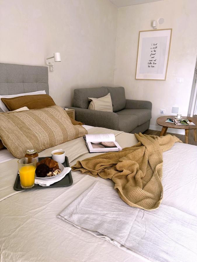 Minerva Estudio Suite White Jasmine, Beach And Pool 贝纳尔马德纳 外观 照片