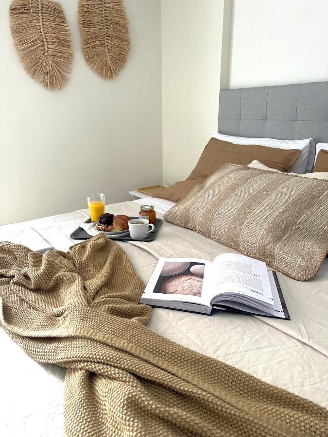Minerva Estudio Suite White Jasmine, Beach And Pool 贝纳尔马德纳 外观 照片