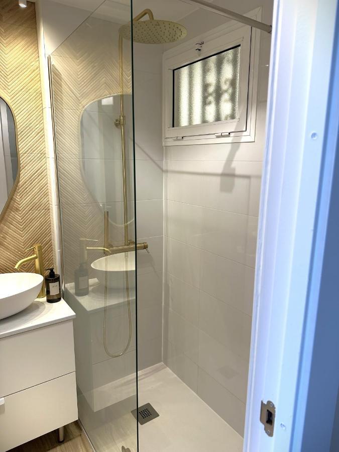 Minerva Estudio Suite White Jasmine, Beach And Pool 贝纳尔马德纳 外观 照片